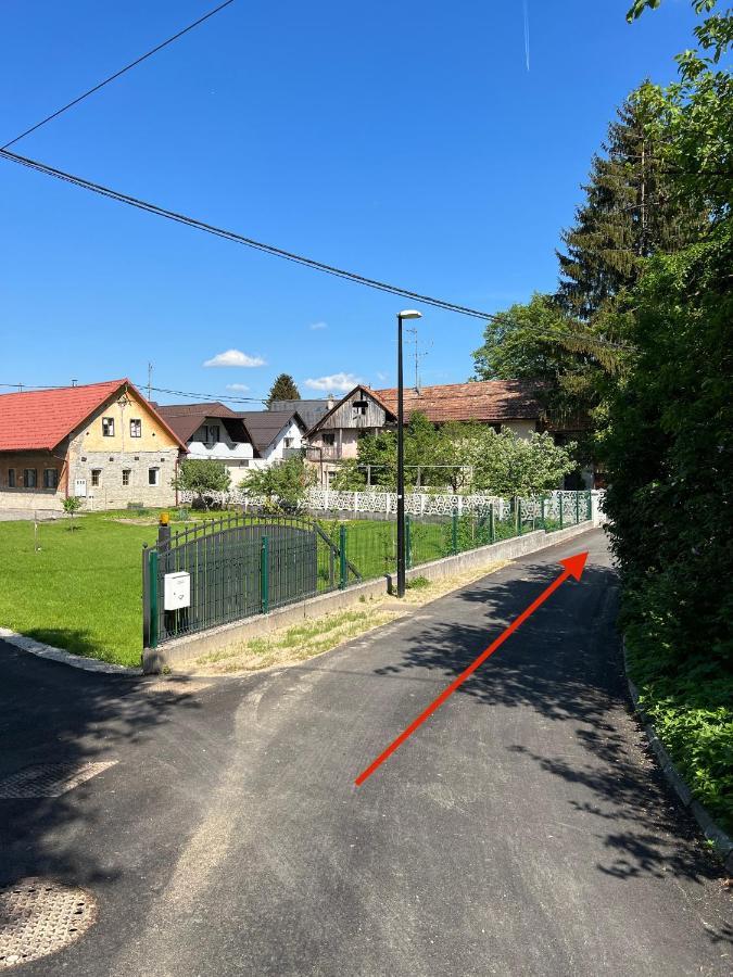 Stara Jezica Apartments With Wifi Ljubljana Kültér fotó