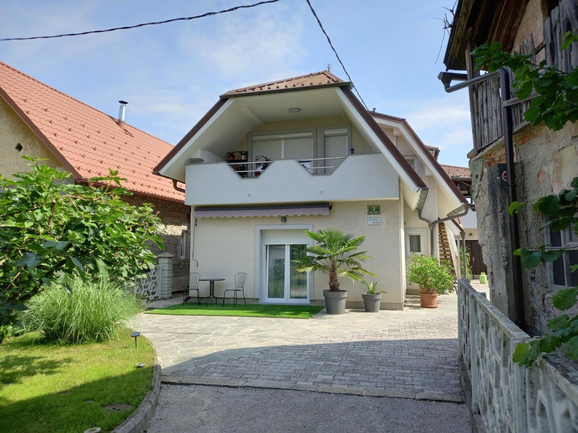 Stara Jezica Apartments With Wifi Ljubljana Kültér fotó